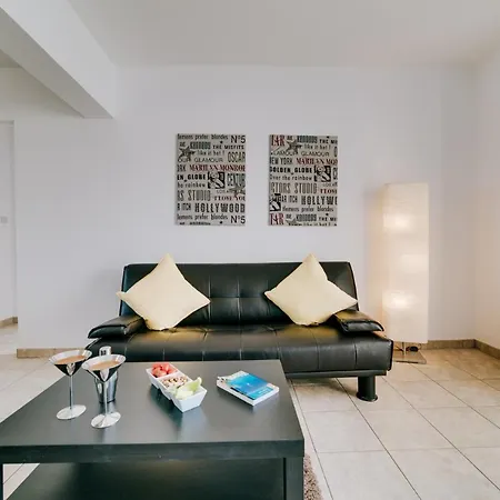 Apartment Maya Apartment
